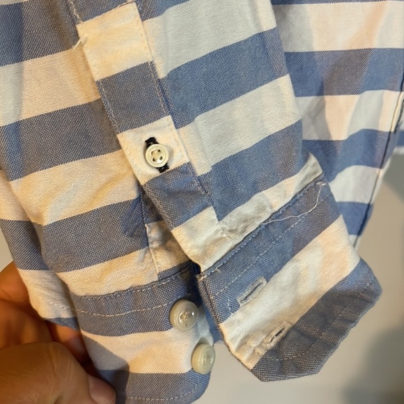 Beautiful, striped shirt, blue and white perfect for summer - Picture 3 of 3